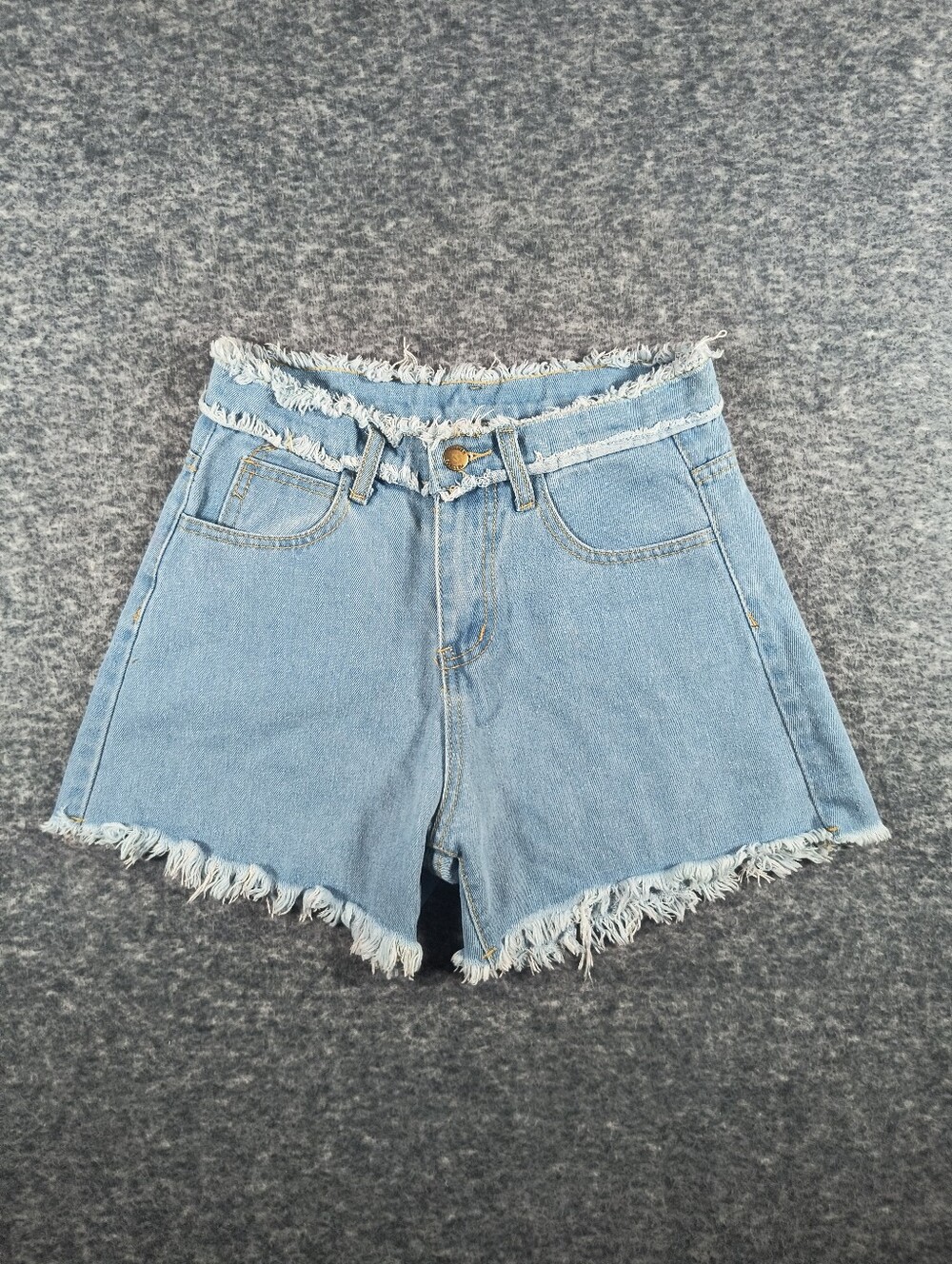 🔥 Bundle 2 For $7🔥 Shein distressed high rise shorts, women's size small